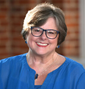 Kat Farlowe headshot