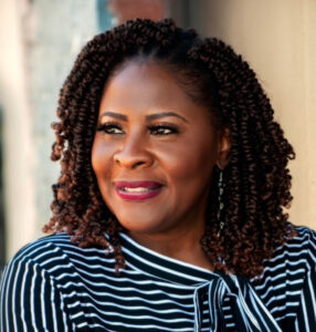 Latanya Farrar headshot