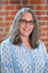 Lisa Anger high resolution headshot